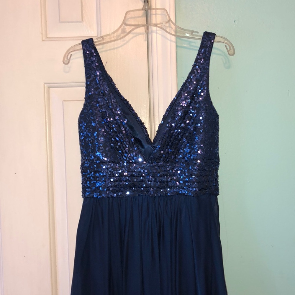 Gorgeous royal blue dress ✨ - Picture 6 of 8